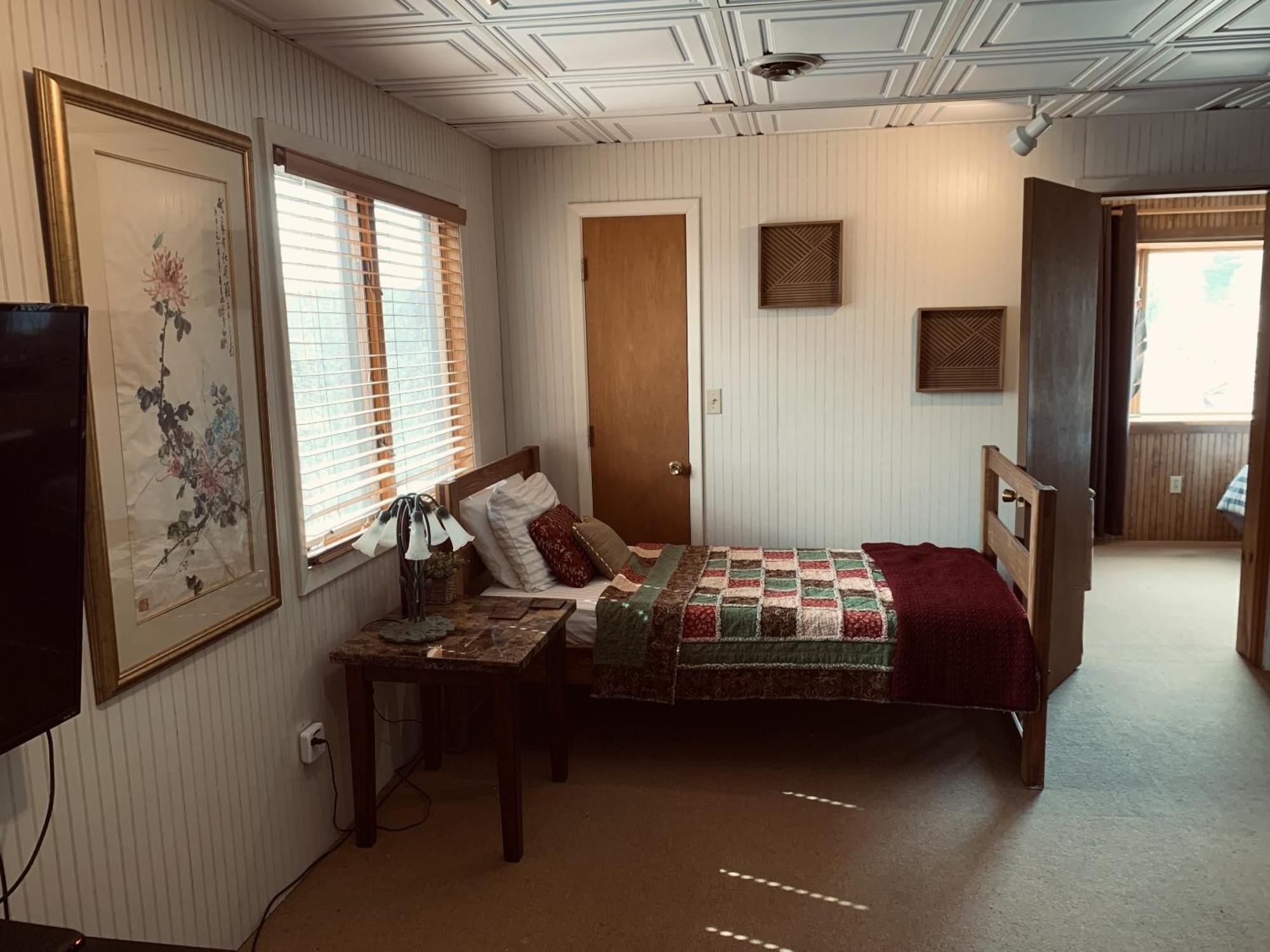 The Iris Garden Downtown Cottages And Suites Nashville Room photo